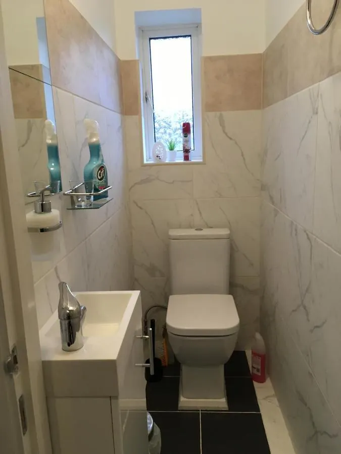 Becontreelodge Dagenham Apartment